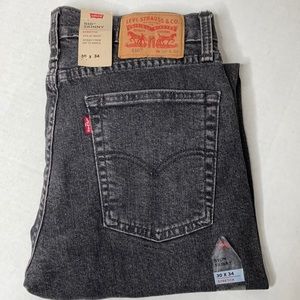 Levis 510 Skinny Stretch Dark Wash Size 30/34  NWT